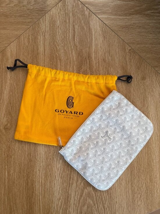 Goyard Handbags - Authentic Goyard Senat PM Pouch